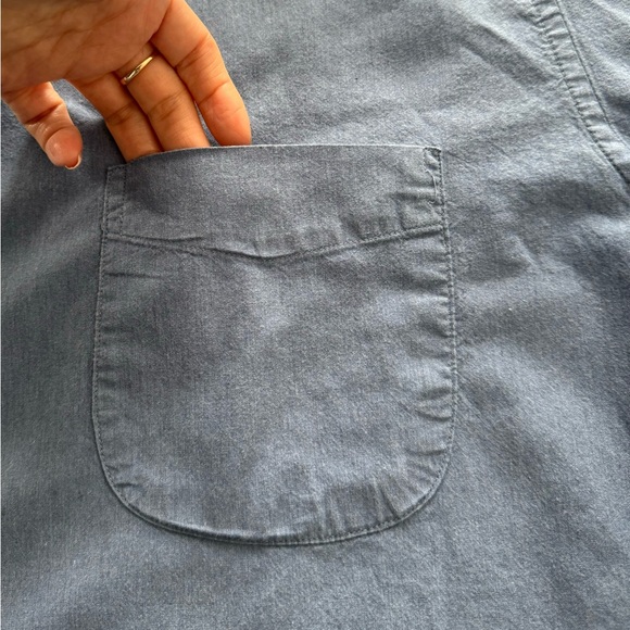 J. Crew men’s Secret Wash Classic fit blue stretch button down shirt, size XL - Picture 16 of 16